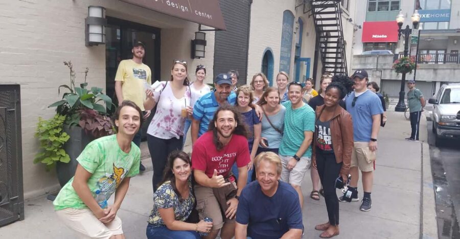 Chicago: River North Walking Food Tour - What five tastings feel like in practice