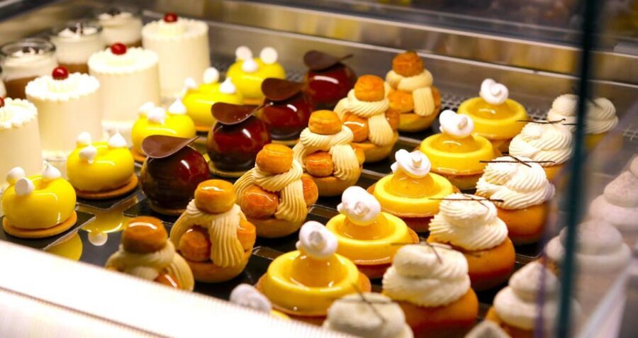 Chicago: River North Walking Food Tour - Should you book the Chicago River North Walking Food Tour?