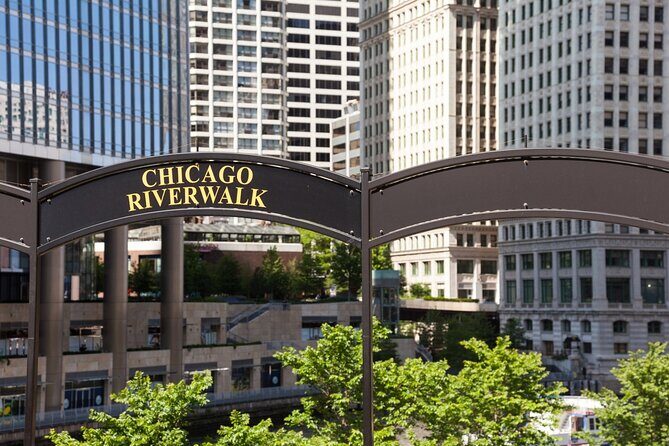 Chicago Riverwalk Self-Guided Walking Tour - Who should do this Chicago Riverwalk tour