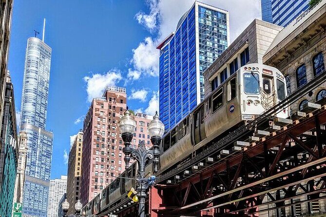 Chicago Scenic Driving Tour - The Driver-Guide Makes the Difference (Deen Factor)