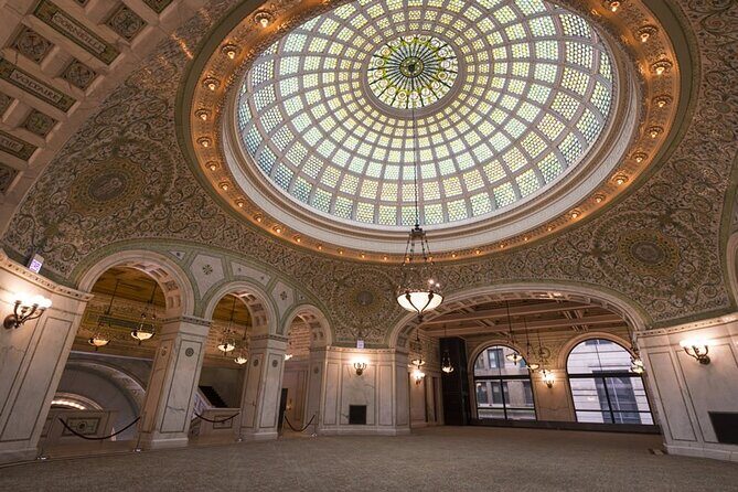 Chicago Self-Guided Audio Tour - Chicago Cultural Center: the People’s Palace vibe and Tiffany domes