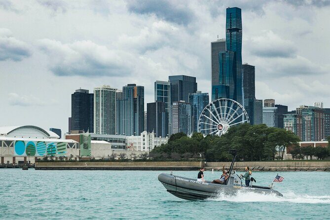 Chicago Shoreline Adventure Boat Tour - The route: Chicago’s big lakefront hits, one pass at a time