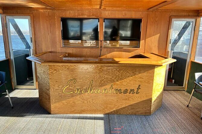 Chicago Skyline Tiki Chic Party Cruise on Lake Michigan - Getting there: Riverwalk location is great, parking is not