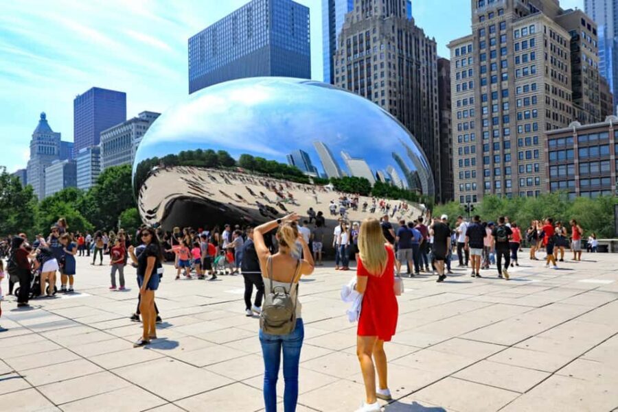 Chicago: Small-Group History and Architecture Walking Tour - A 2.5-hour Chicago architecture loop with a real guide