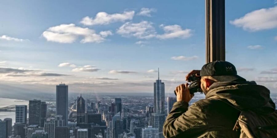 Chicago: Small Group Walking Tour with Skydeck and Boat - Willis Tower Skydeck Chicago: The 103rd-Floor View Everyone Talks About