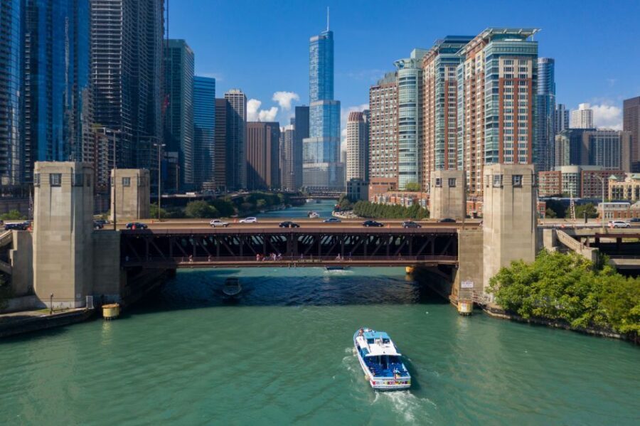 Chicago: Summer Fireworks Cruise with 3D Glasses and Music - Cruising the Chicago River Before You Settle for the Show