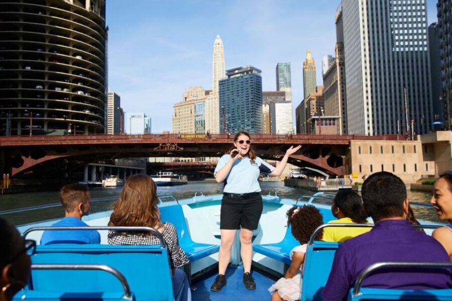 Chicago: Summer Fireworks Cruise with 3D Glasses and Music - Who This Cruise Suits Best (and Who Might Want a Different Plan)