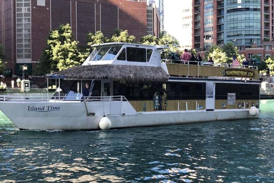 Chicago: Tiki Bar Cruise on Chicago River or Lake Michigan - Tiki atmosphere, music, and the real feel of the boat