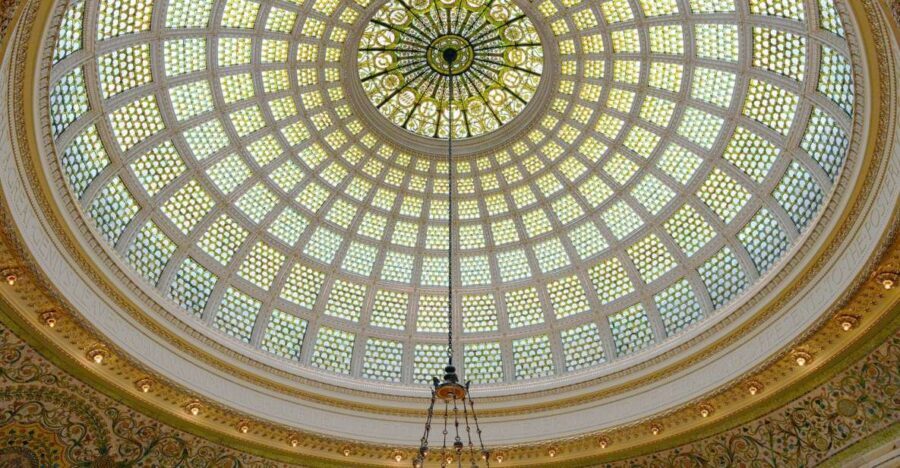 Chicago: Treasures of the Golden Age Walking Tour - Golden Age Chicago on Michigan Avenue and State Street