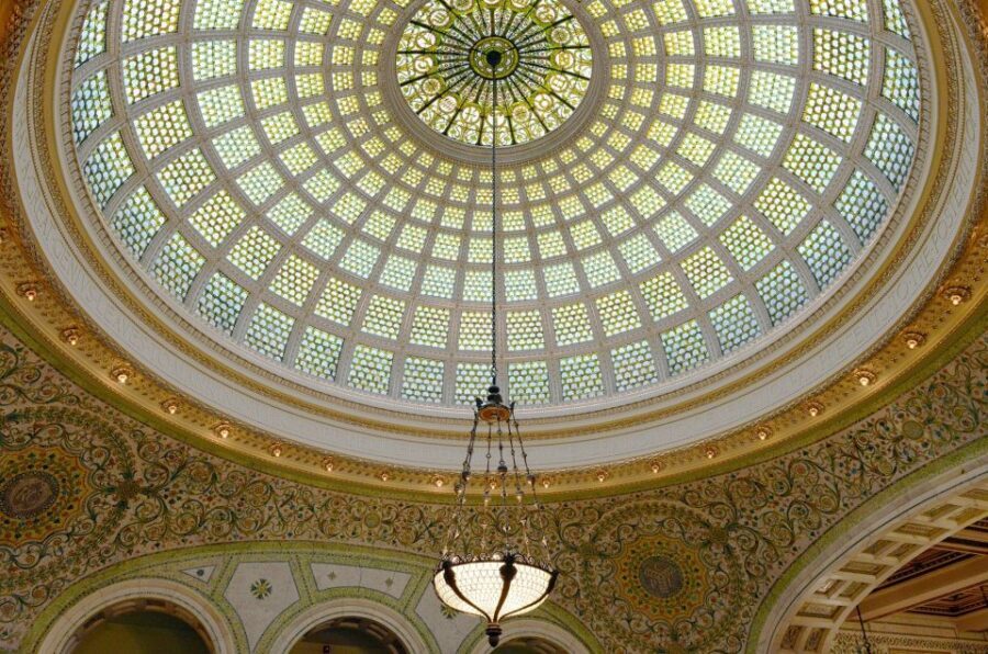 Chicago: Treasures of the Golden Age Walking Tour - Marshall Field’s (Now Macy’s) and the Art of Department-Store Power