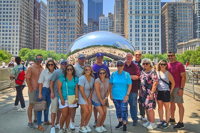 Chicago Walking Tour of Highlights with Free Bike or Kayak Rental - Holy Name Cathedral: a quieter stop with strong interior design