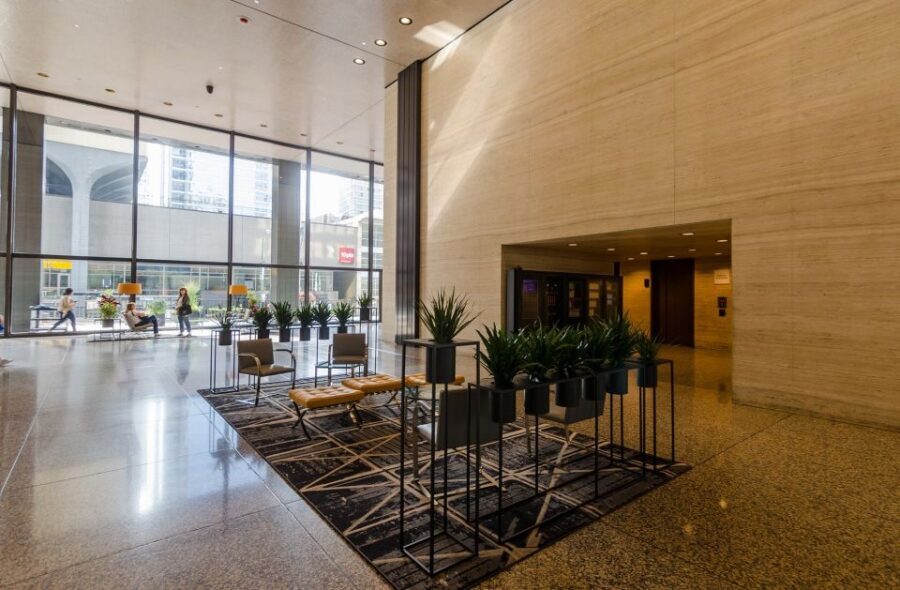 Chicago's Modern Skyscrapers Guided Walking Tour - What 90 minutes gives you (and what it can’t)