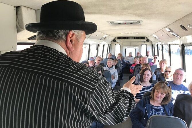 Chicago's Original Gangster Tour by Bus - How the route explains gang territory across North, South, and West