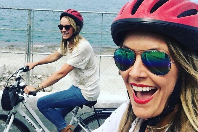 Chicago's West Side Foodie Ride Bike Tour - Starting Point: Streeterville at 540 N Lake Shore Dr