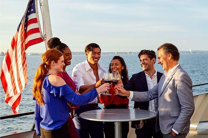 City Cruises Chicago: Fireworks Premier Plus Dinner Cruise - Where you board on the Chicago Riverwalk