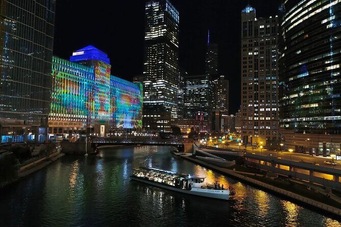 City Cruises Chicago: Fireworks Premier Plus Dinner Cruise - Fireworks Premier Plus: Navy Pier fireworks from the ship