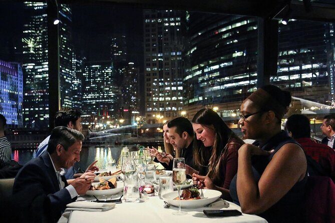 City Cruises Chicago: Fireworks Premier Plus Dinner Cruise - Timing, group size, and how to avoid common headaches
