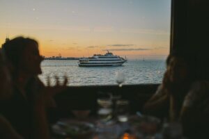 City Cruises Chicago: Fireworks Signature Dinner Cruise - Buffet dinner details: what’s included, what to expect, and how to eat efficiently