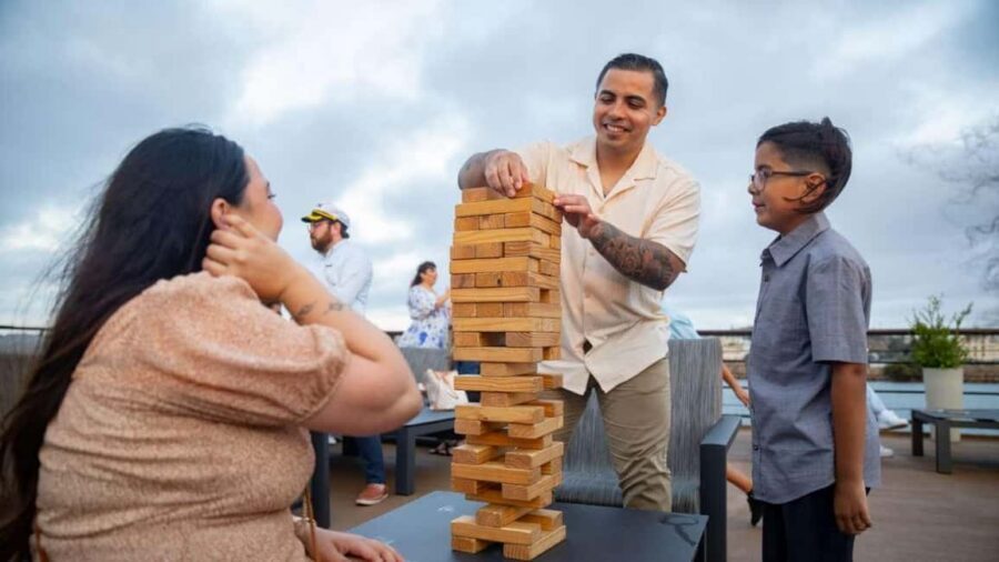 City Cruises Chicago: Lake Michigan Fireworks Dinner Cruise - Price and what makes it worth $135