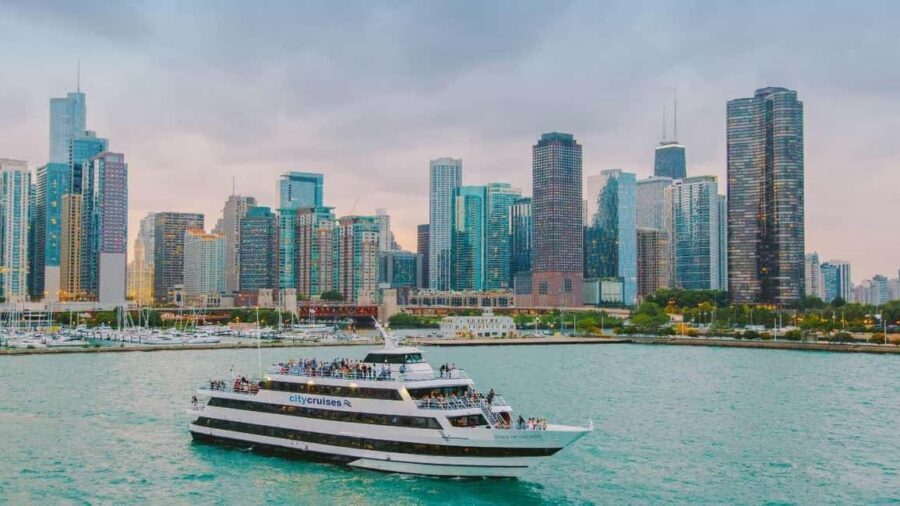 City Cruises Chicago: Lake Michigan Lunch or Dinner Cruise - The Buffet Meal: Brunch, Lunch, and Dinner Menus That Actually Fill You Up