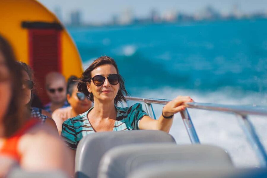 City Cruises Chicago: Seadog Lakefront Speedboat Ride - Who should book this Seadog speedboat ride