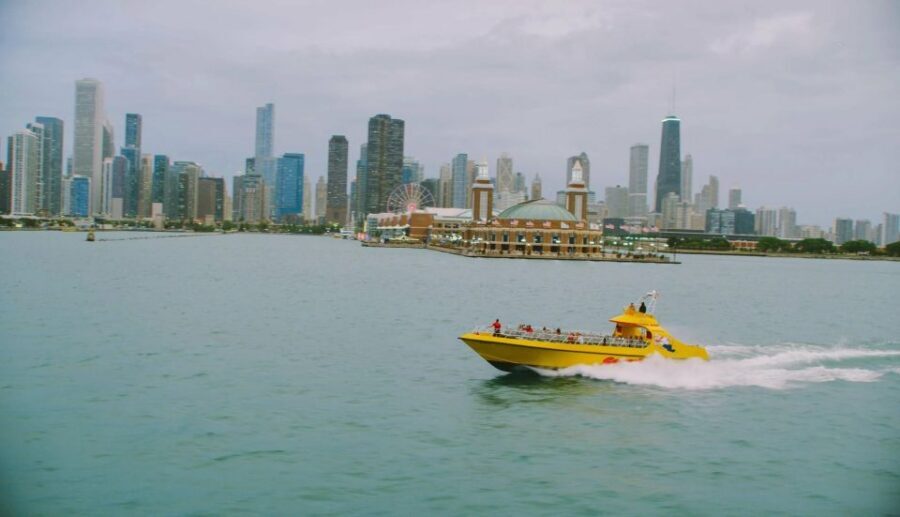 City Cruises Chicago: Seadog Lakefront Speedboat Ride - Practical tips: how to stay comfortable, get better photos, and bring the right stuff