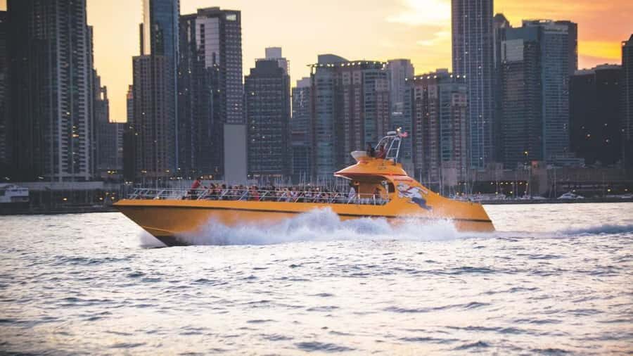 City Cruises Chicago: Seadog Speedboat Lake Firework Cruise - Key things to know before you go