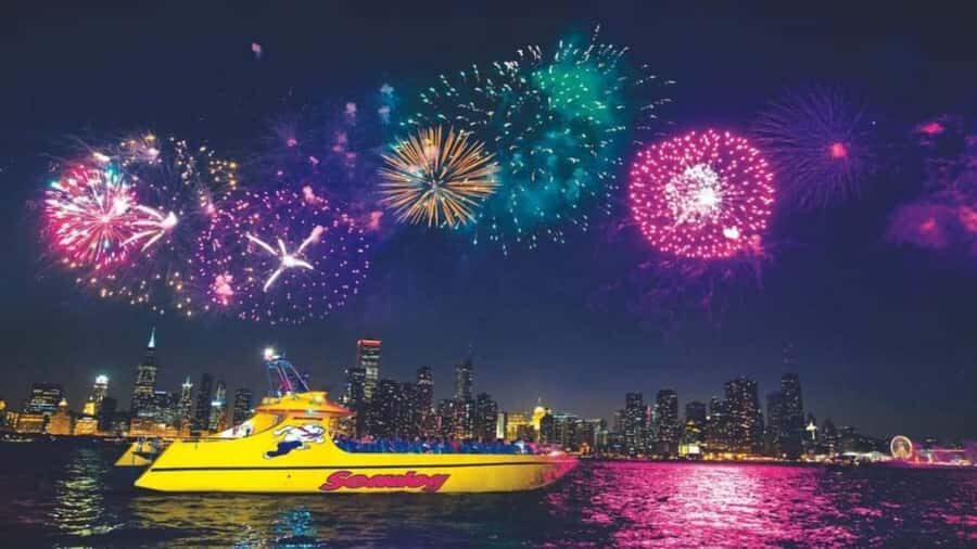 City Cruises Chicago: Seadog Speedboat Lake Firework Cruise - The 60-minute speedboat ride: narration, views, and captain energy