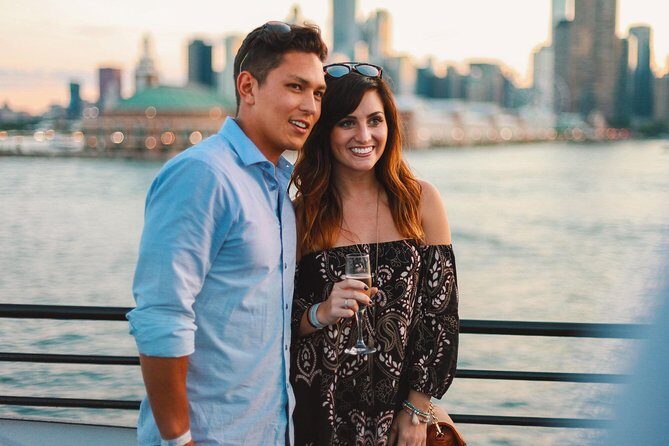 City Cruises Chicago: Signature Lunch Cruise on Lake Michigan - What you actually see on the water during the 2-hour skyline ride