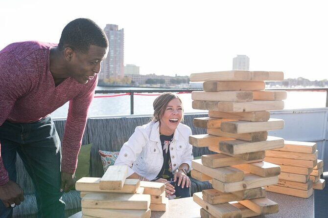 City Cruises Chicago: Signature Lunch Cruise on Lake Michigan - The lunch buffet: freshly prepared, unlimited nonalcoholic drinks, and what to expect
