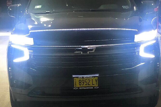 Curbside SUV Transfer from ORD to Downtown Chicago - Curbside ORD-to-downtown: what you really buy