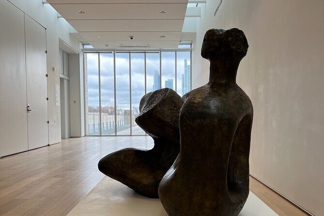 Ferris Bueller Movie Tour at the Art Institute of Chicago - Timing and booking: the 11:30 start and how far ahead to grab it