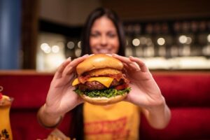 Hard Rock Cafe Chicago - Picking the right menu: Acoustic Rock vs Electric Rock