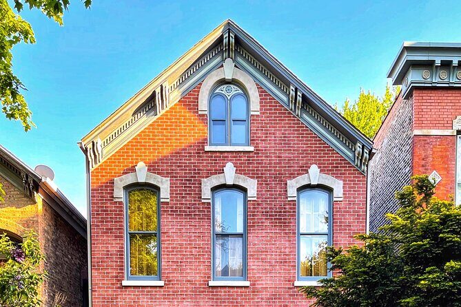 Historic Homes and Cottages of Wicker Park Walking Tour - Price and group size: what $45 buys you in Chicago