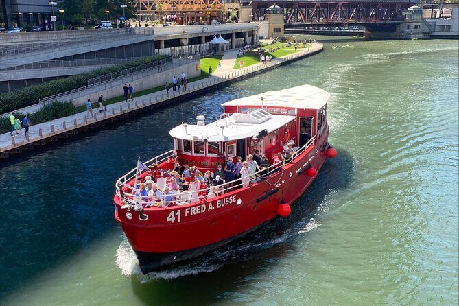 Historical Fireboat River Tour - Why a historic fireboat beats the usual Chicago cruise