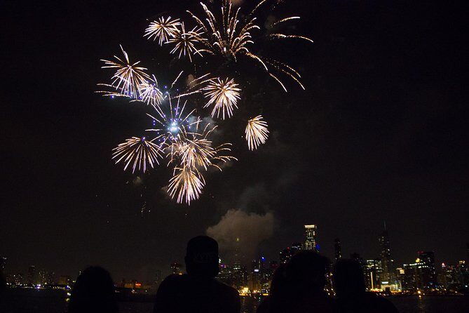 Lake Michigan Fireworks Cruise in Chicago - Price and Value: What $50 Gets You (and What It Doesn’t)