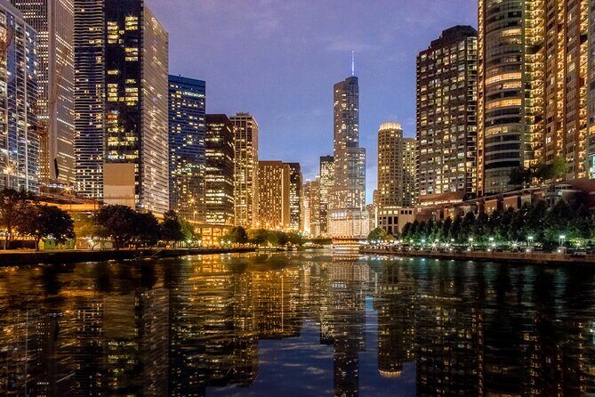 Lake Michigan Sunset Cruise in Chicago - Chicago on the Water: What You See Along the River