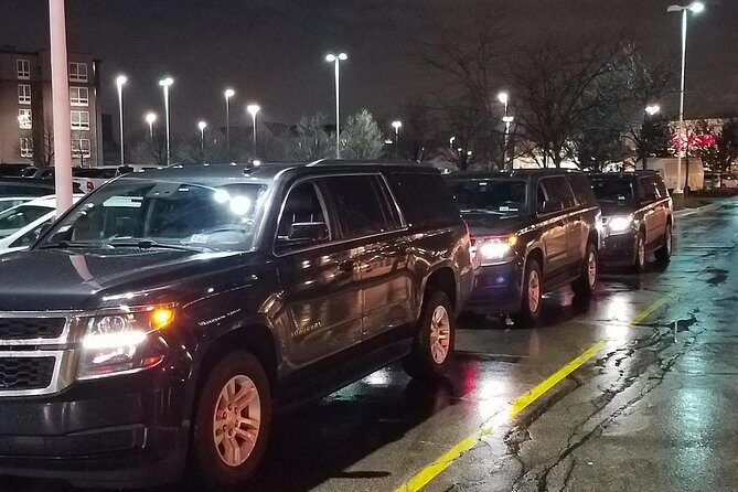 Meet and Greet Private SUV Transfer from ORD to Downtown Chicago - A smooth start from O’Hare (Terminal 2) to the Chicago Loop