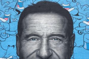 Offbeat Street Art Tour of Chicago: Urban Graffiti, Art, and Murals - Starting in Bucktown at The Goddess and Grocer