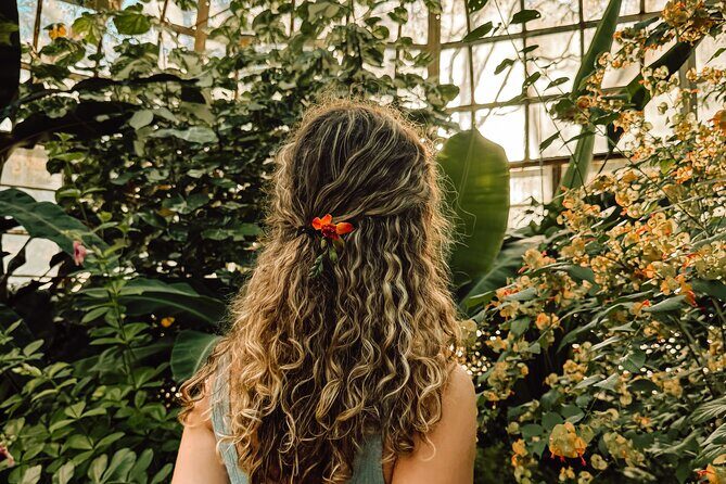 Photo Shoot in Chicago’s Urban Jungle Garden - iPhone Portraits for Social Media: Why It’s a Smart Choice