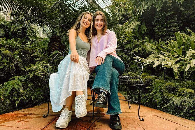 Photo Shoot in Chicago’s Urban Jungle Garden - Posing Help That Keeps You Comfortable (Even If You Hate Posing)