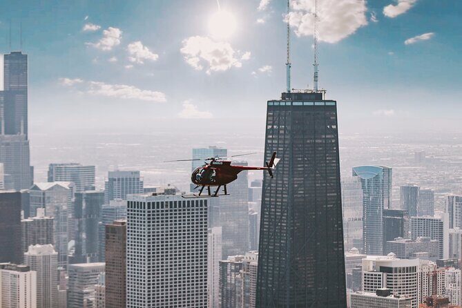 Private 45-Minute Chicago Skyline Helicopter Tour - What You’ll See Over the Sports City: Bulls and Cubs From Above