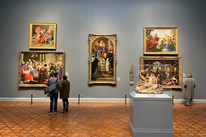 Private Art Institute of Chicago Skip-the-Line Guided Tour - Tips to get the most out of your guided hour