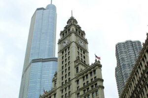 Private Chicago Architecture Tour - Pickup, mobile tickets, and staying comfortable