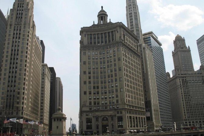 Private Chicago Architecture Tour - Willis Tower: skyline views and Skydeck as an add-on