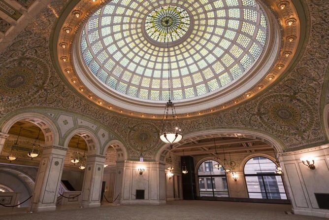 Private Chicago Architecture Tour - Millennium Park and Cloud Gate: the perfect visual punctuation