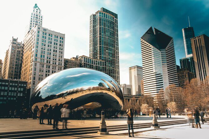 Private Chicago Guided Tour with Hotel Pickup - Stop 6 and 7: Downtown/Loop Retail Historic District Plus Riverside Walk