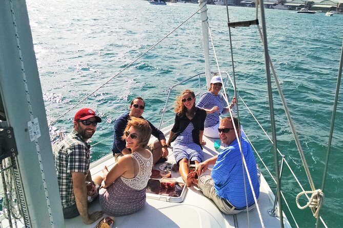 Private Sailing on Beautiful Lake Michigan - Navy Pier, Chicago - Price and value: what $566.82 gets you for up to 6