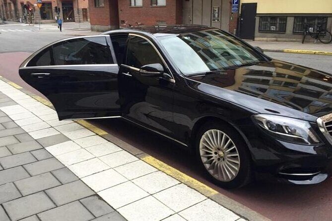 Private Transfer Chicago Airport MDW to Chicago Downtown - Meeting Your Driver: Getting It Right the First Time
