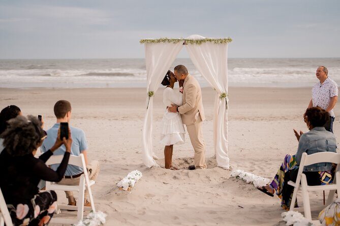 Private Vacation Photoshoot with Photographer in Chicago - The Main Tradeoff: Scope, Distance, and Clear Expectations